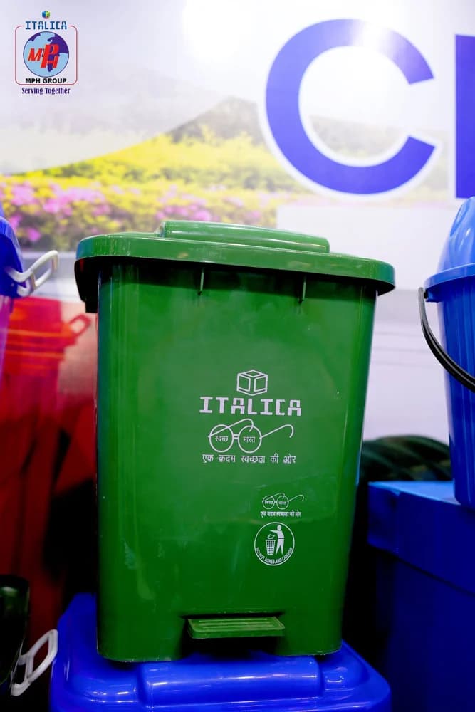 Flat Lid Waste Bin