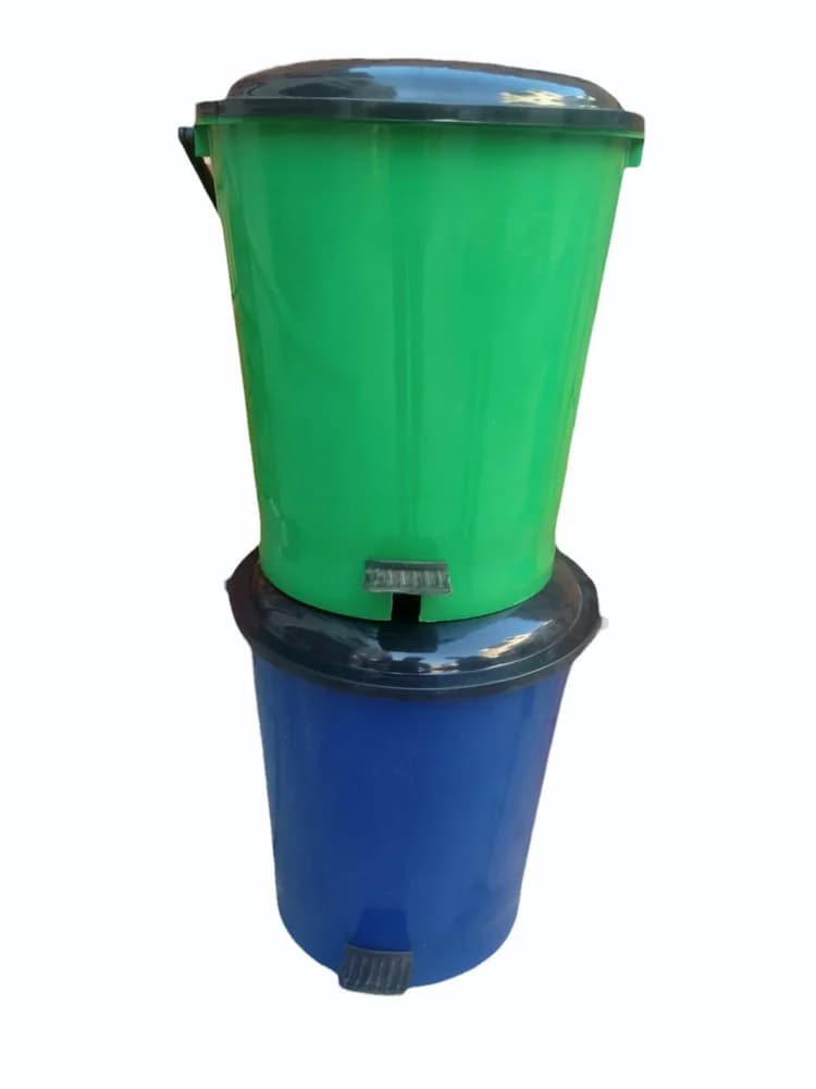 Plain Pedal Plastic Dustbin