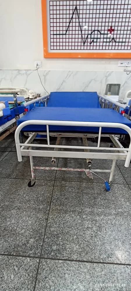 Full Fowler Hospital Bed