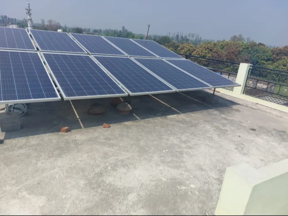 570 W Solar Power Panel